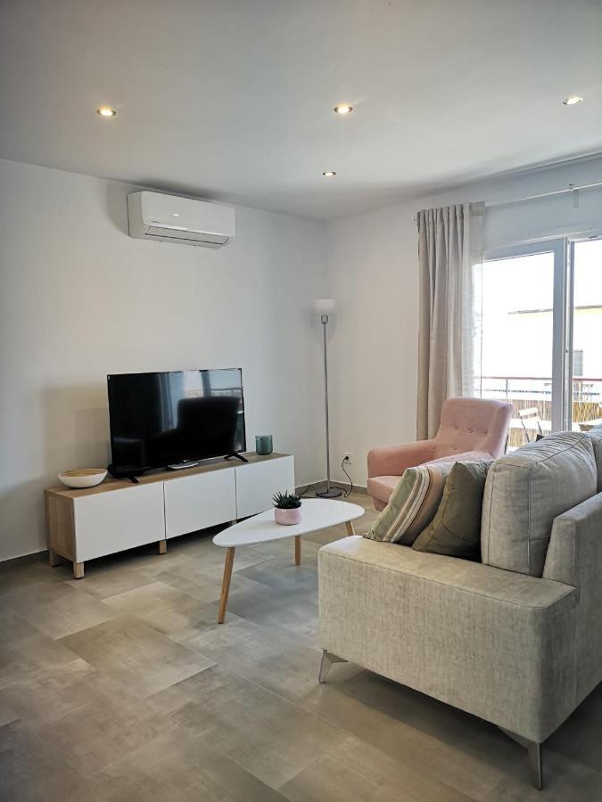 Apartamento Suite Arco De La Villa,Solo Familia Y Parejas,Parking Gratuito Conil De La Frontera Dış mekan fotoğraf
